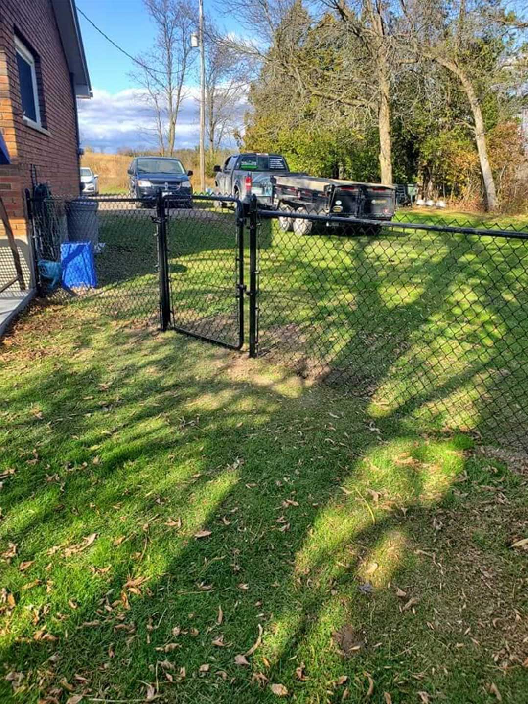 chain link fencing with gate